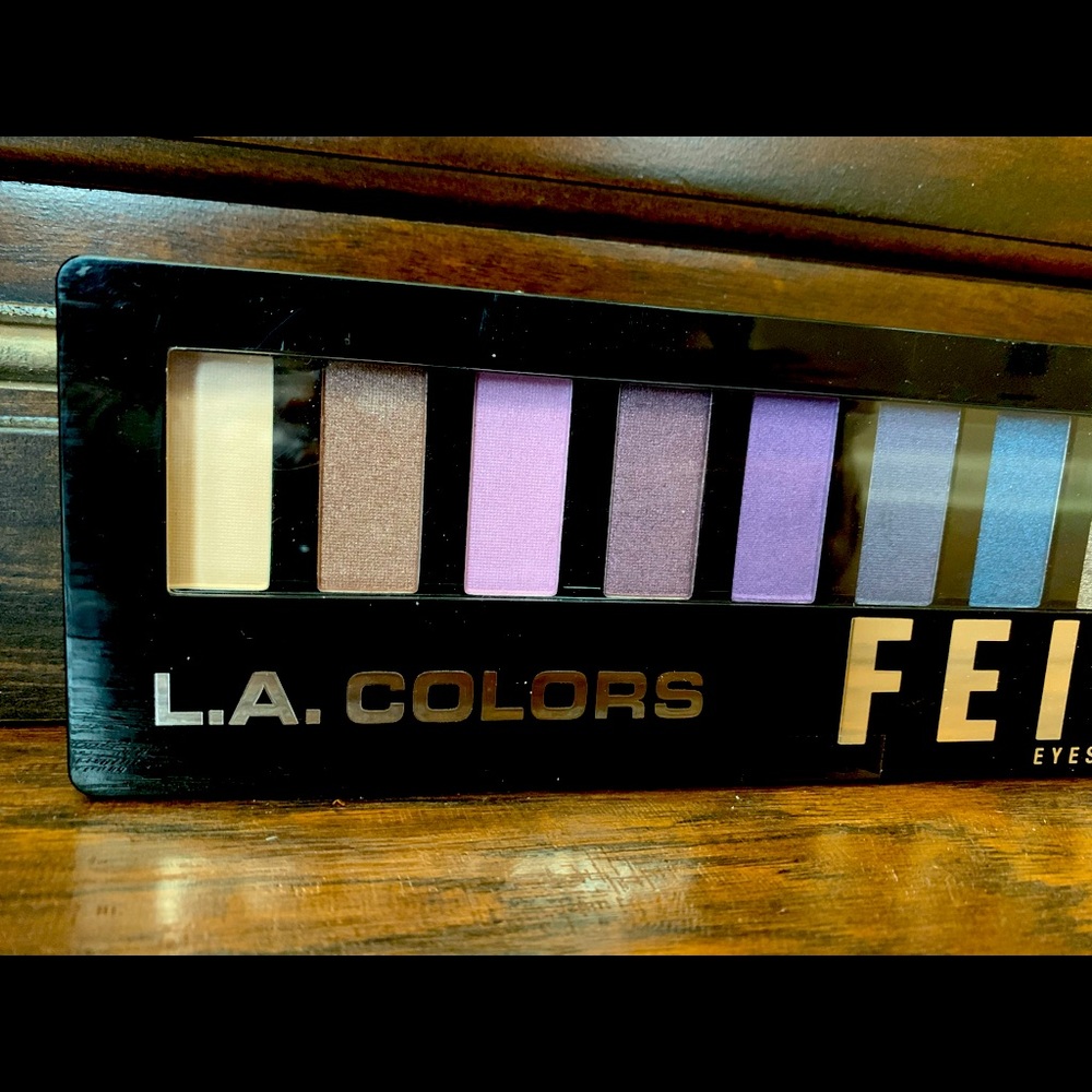 L.A.colors Eyeshadow palette